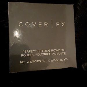 NIB! Cover FX Perfect Setting Powder Light